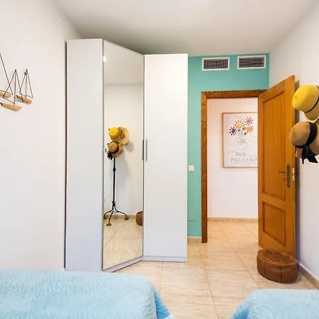Bio Penthouse, South Terrace Apartment *